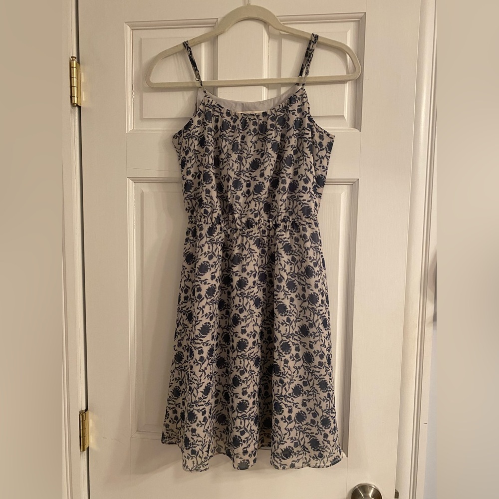 Loft grey summer dress with navy blue flowers